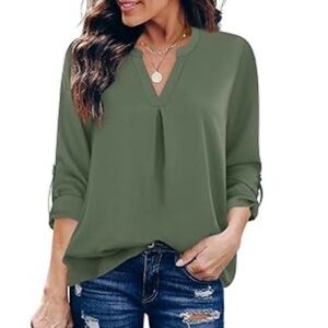 Gaharu (NWT) V-Neck Blouse with 3/4 Sleeve